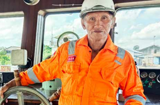 Albatros Sineri - Nakhoda TB Abunawas XI