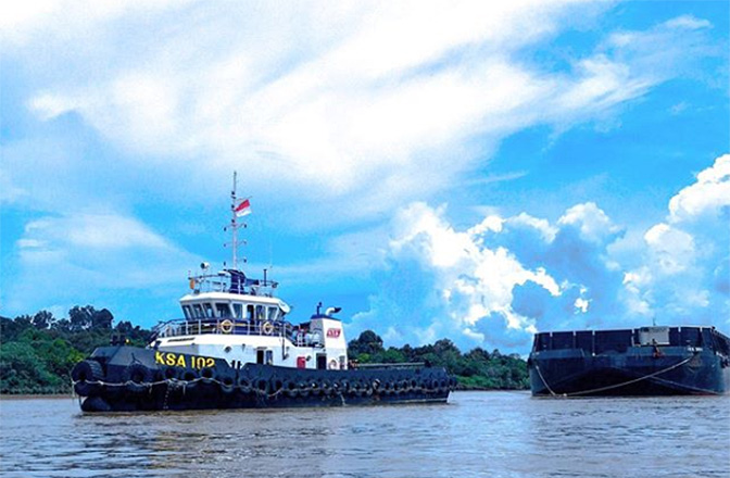 Kapal Tunda TB KSA 102 milik PTKSA